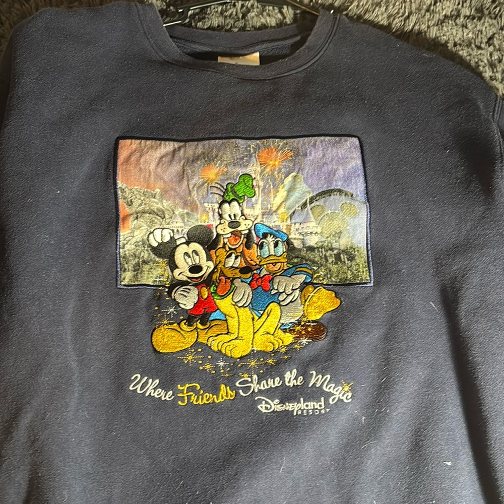 vintage disney crewneck